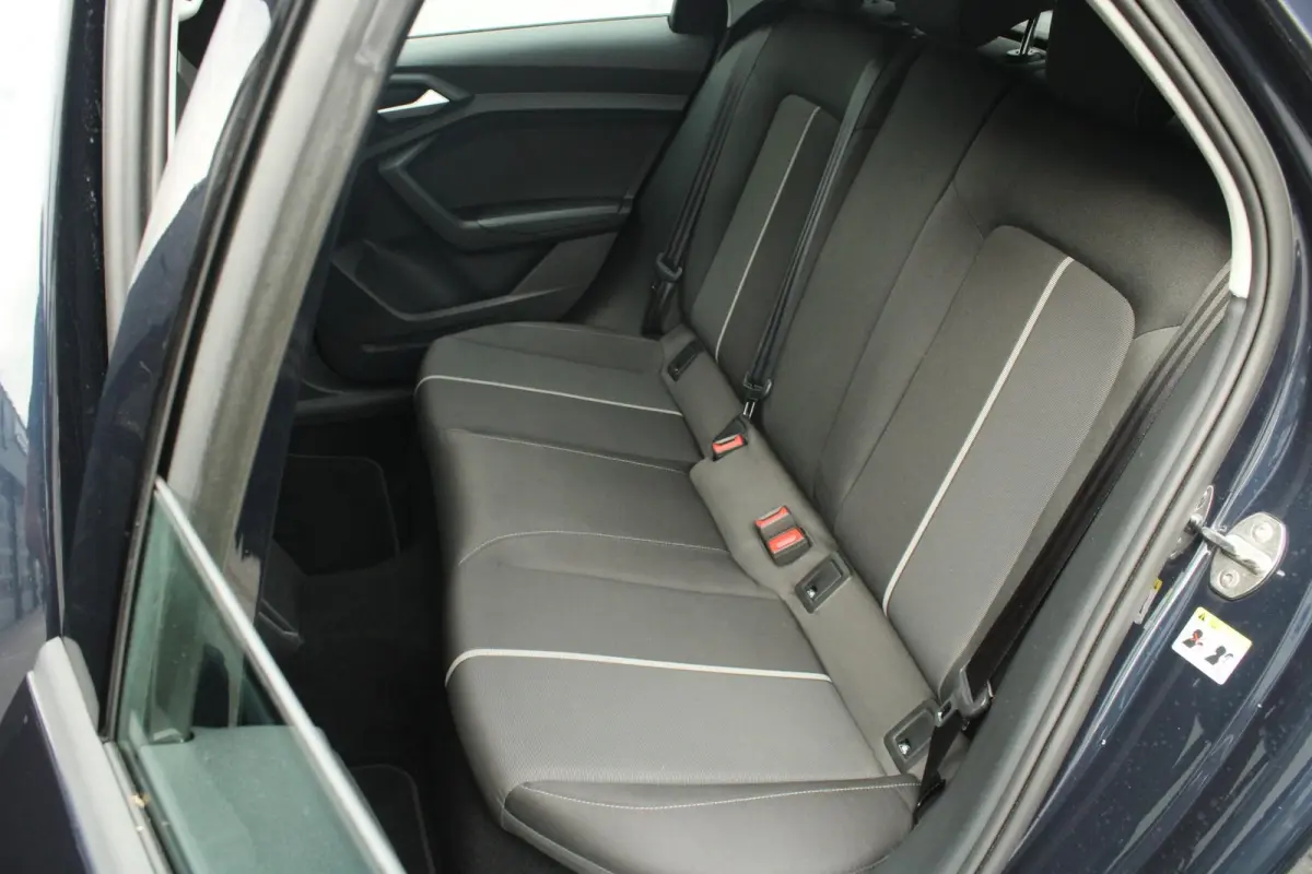30 TFSI 110pk S-Tronic Advanced edition | Climatronic 2-zones | Cruise Control | Virtual Cockpit | Hill Hold assist | 17" Velgen | Verwarmbare Spiegels