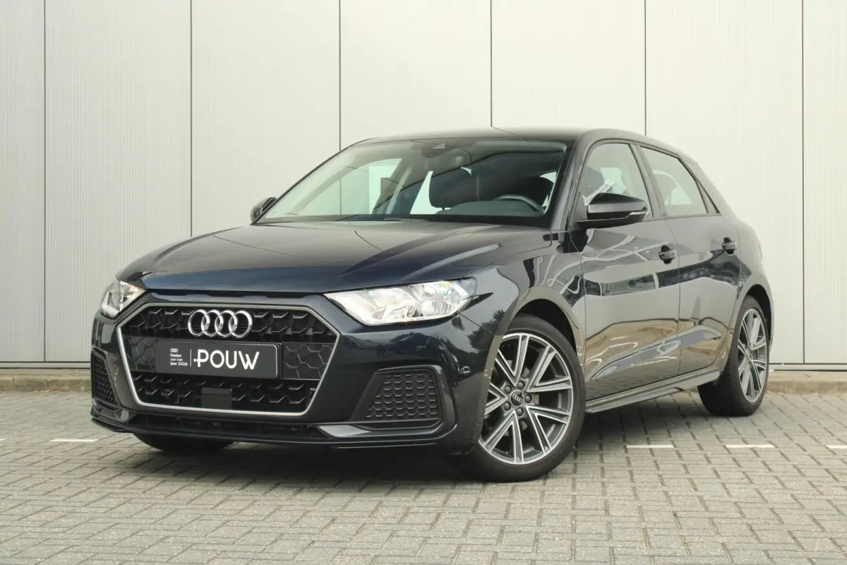 30 TFSI 110pk S-Tronic Advanced edition | Climatronic 2-zones | Cruise Control | Virtual Cockpit | Hill Hold assist | 17" Velgen | Verwarmbare Spiegels