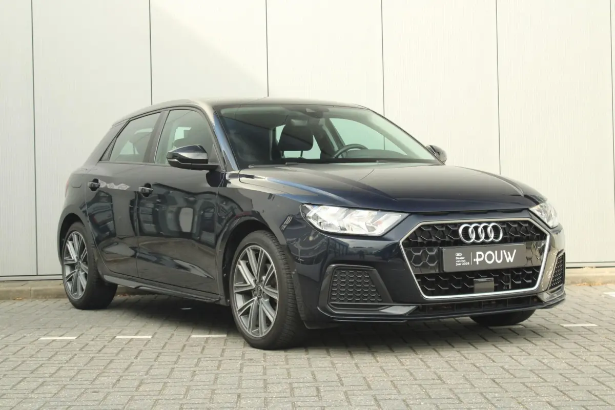 30 TFSI 110pk S-Tronic Advanced edition | Climatronic 2-zones | Cruise Control | Virtual Cockpit | Hill Hold assist | 17" Velgen | Verwarmbare Spiegels