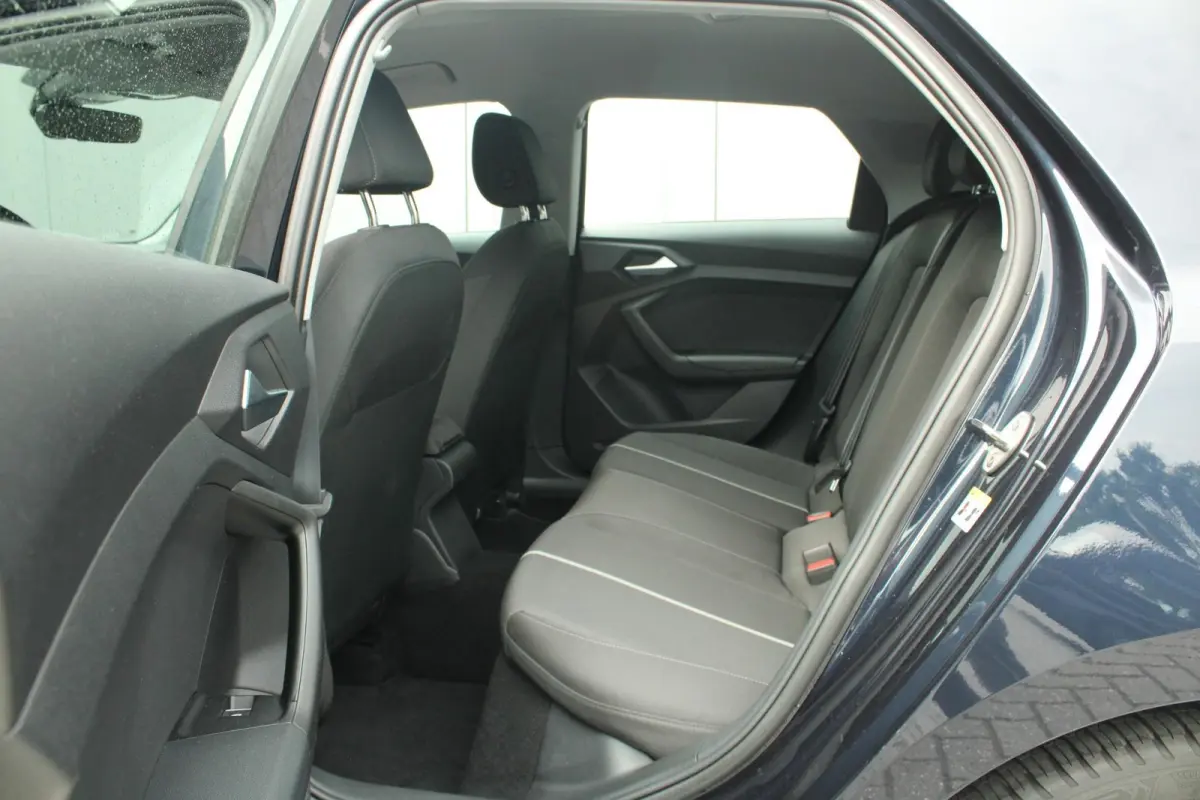 30 TFSI 110pk S-Tronic Advanced edition | Climatronic 2-zones | Cruise Control | Virtual Cockpit | Hill Hold assist | 17" Velgen | Verwarmbare Spiegels