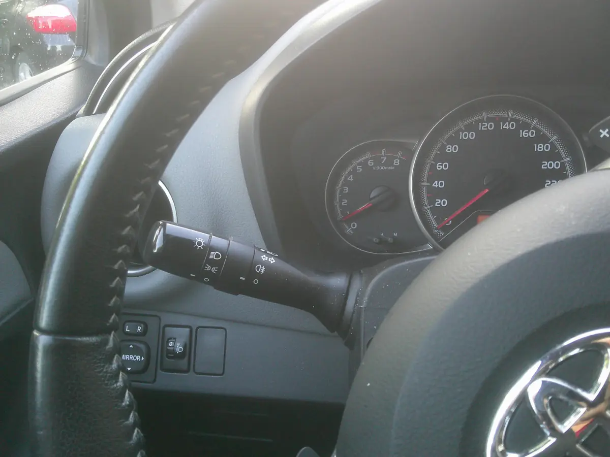 1.3 VVT-i Aspiration Automaat