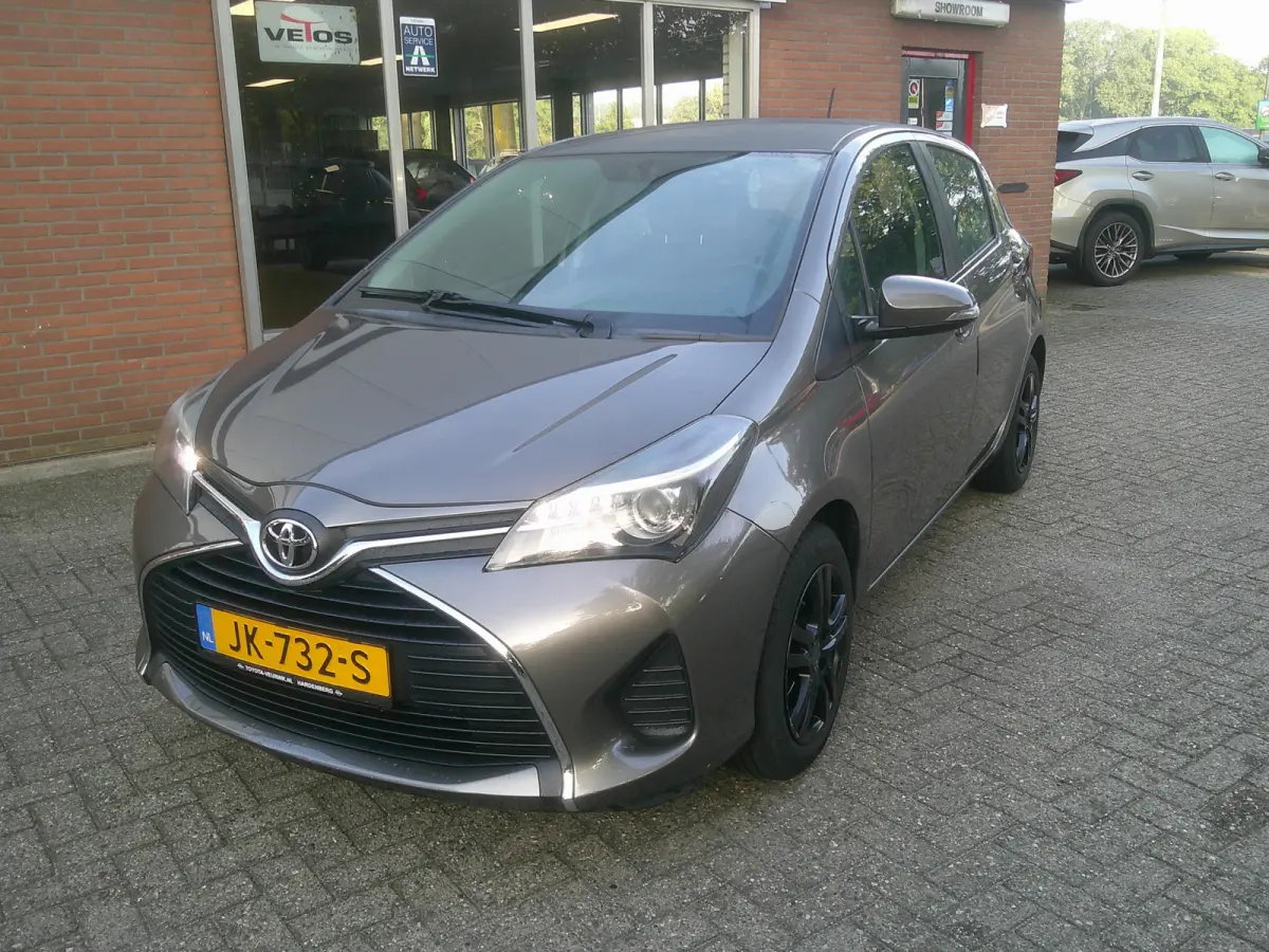 1.3 VVT-i Aspiration Automaat