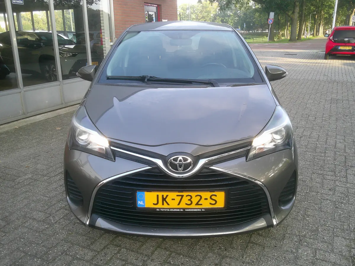 1.3 VVT-i Aspiration Automaat