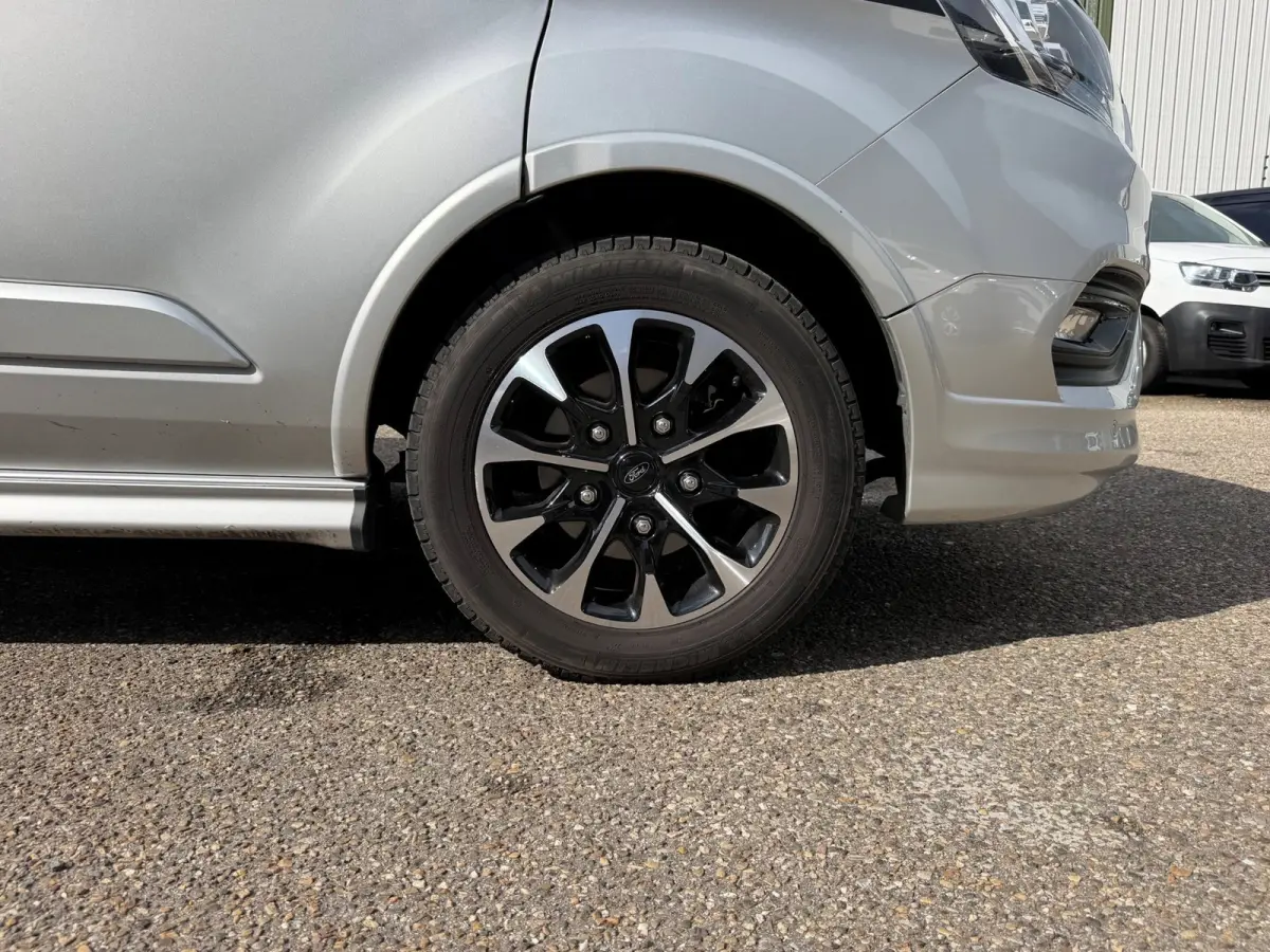 320 2.0 TDCI L2H1 Sport Automaat 170PK / Dubbel schuifdeur / Trekhaak