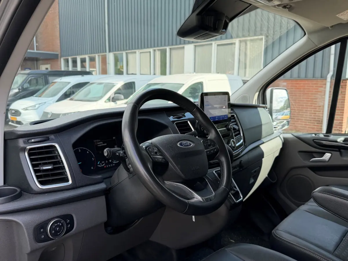 320 2.0 TDCI L2H1 Sport Automaat 170PK / Dubbel schuifdeur / Trekhaak