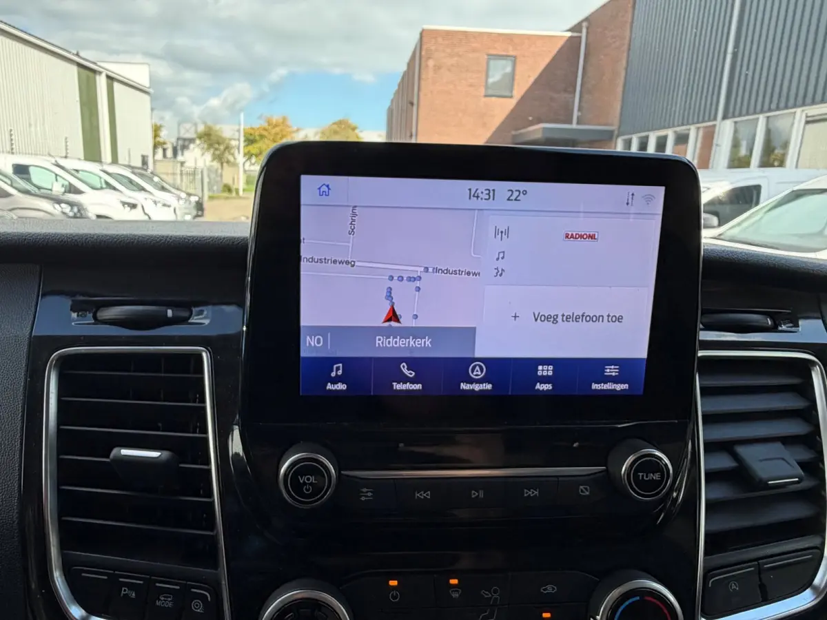 320 2.0 TDCI L2H1 Sport Automaat 170PK / Dubbel schuifdeur / Trekhaak