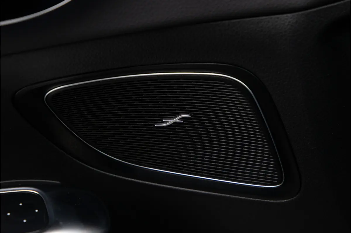 300 e AMG Premium, Nightpack, Distronic, Memory 2023
