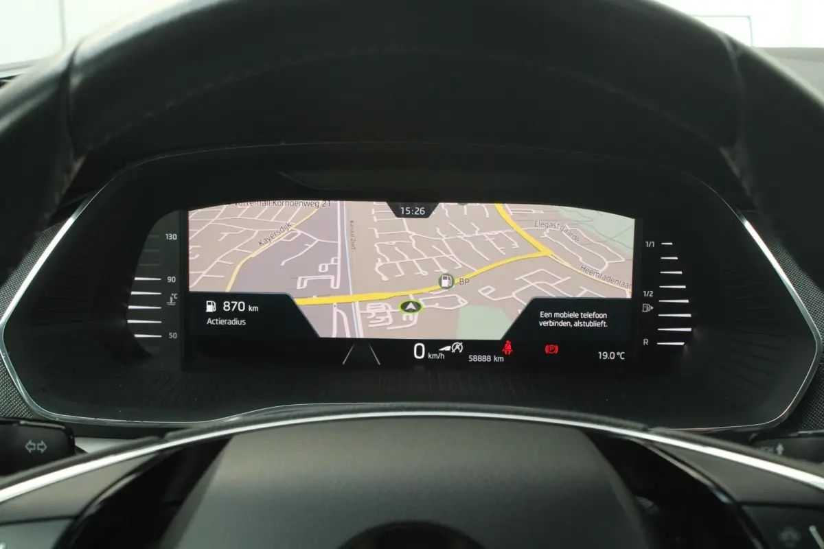 1.0 TSI 110pk Business Edition Plus | Keyless Entry | Navigatie | Apple CarPlay/ Android Auto | Parkeersensoren Voor/ Achter | Cruise Control Adaptieve