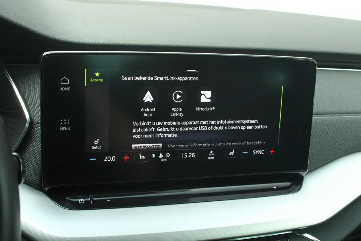 1.0 TSI 110pk Business Edition Plus | Keyless Entry | Navigatie | Apple CarPlay/ Android Auto | Parkeersensoren Voor/ Achter | Cruise Control Adaptieve