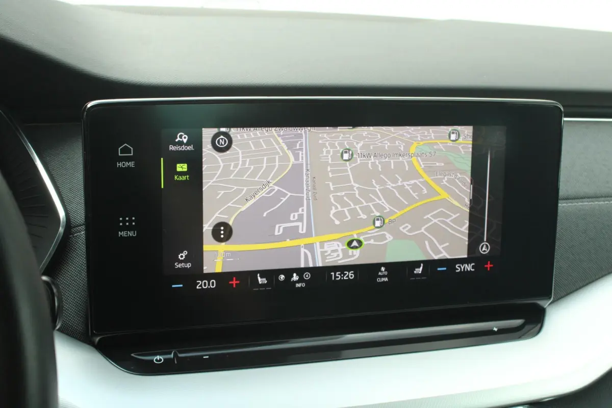 1.0 TSI 110pk Business Edition Plus | Keyless Entry | Navigatie | Apple CarPlay/ Android Auto | Parkeersensoren Voor/ Achter | Cruise Control Adaptieve