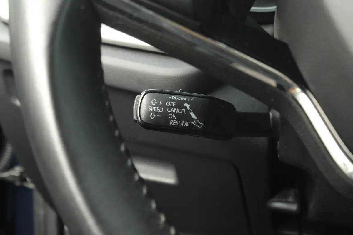 1.0 TSI 110pk Business Edition Plus | Keyless Entry | Navigatie | Apple CarPlay/ Android Auto | Parkeersensoren Voor/ Achter | Cruise Control Adaptieve