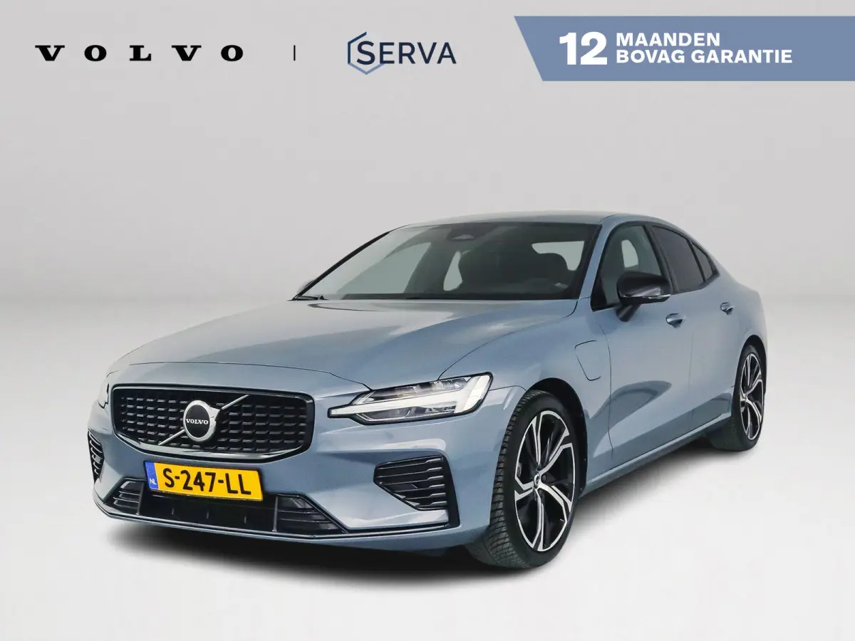 Recharge T6 AWD Plus Dark | SOH 99% | Parkeercamera | Stoel- en Stuurverwarming | Trekhaak
