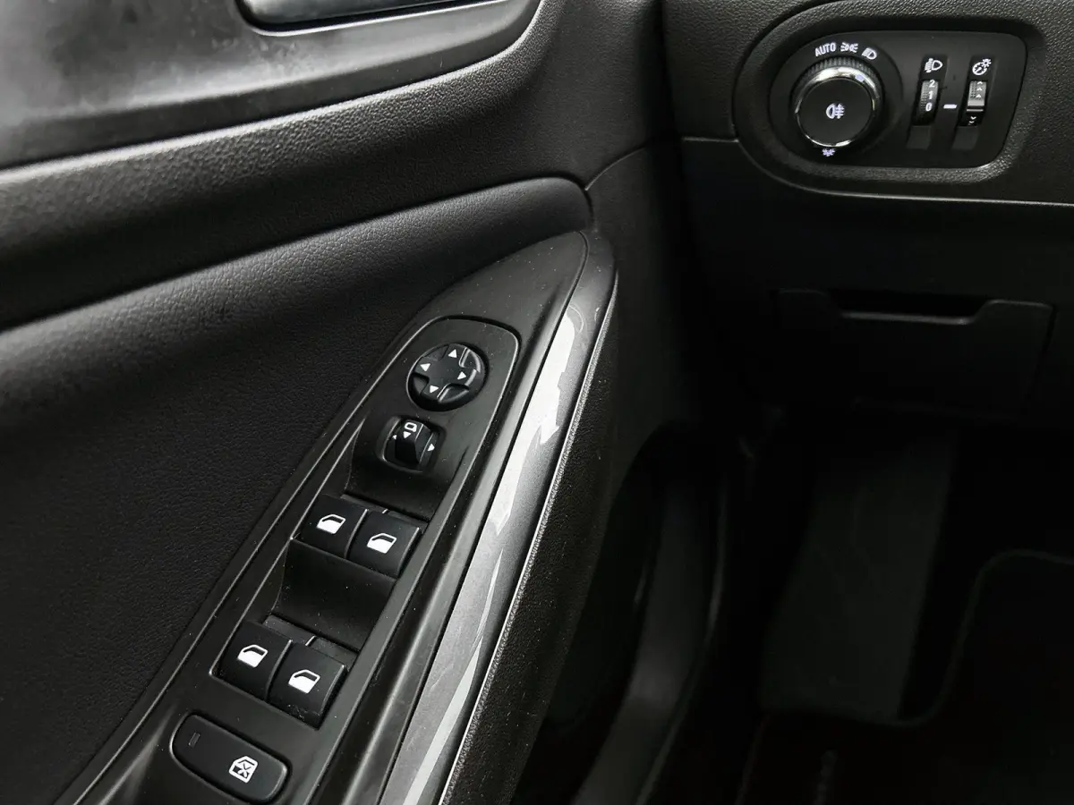 1.2 Turbo Elegance Automaat | Cruise | Navi | trekhaak | LMV | Camera