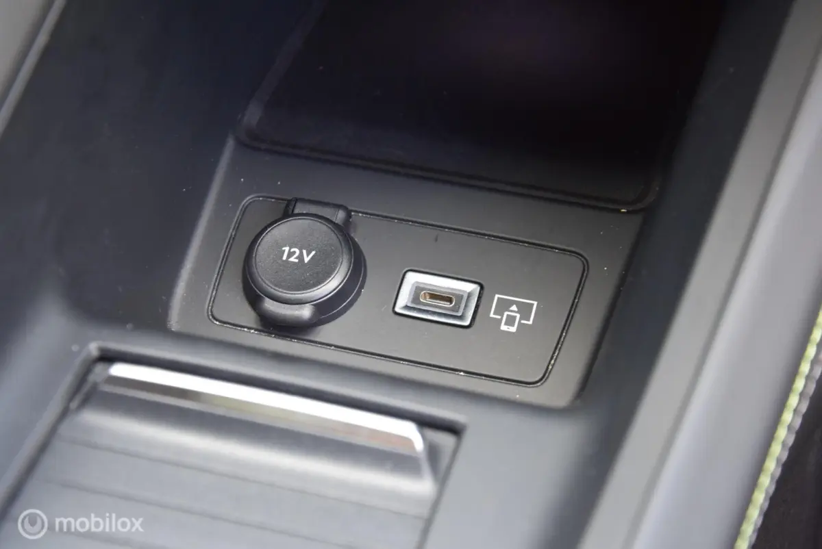 1.2 PureTech GT Pack Business Pano Drive Assist Matrix LED