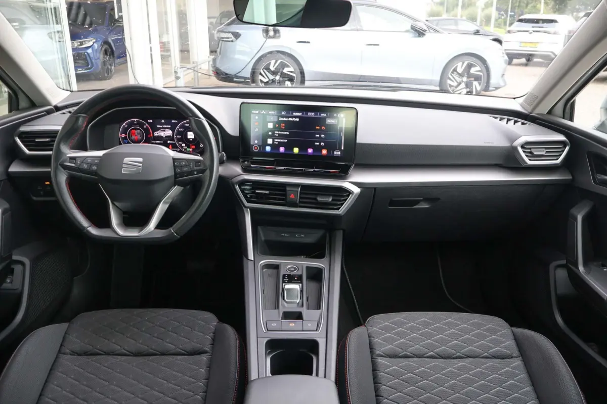 1.4 TSI eHybrid 204pk PHEV FR Business Intense | SoH 94% | Navigatie | PDC | Stuur en Stoelverwarming | Carplay