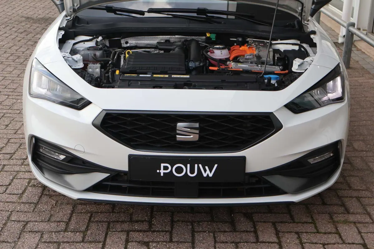 1.4 TSI eHybrid 204pk PHEV FR Business Intense | SoH 94% | Navigatie | PDC | Stuur en Stoelverwarming | Carplay
