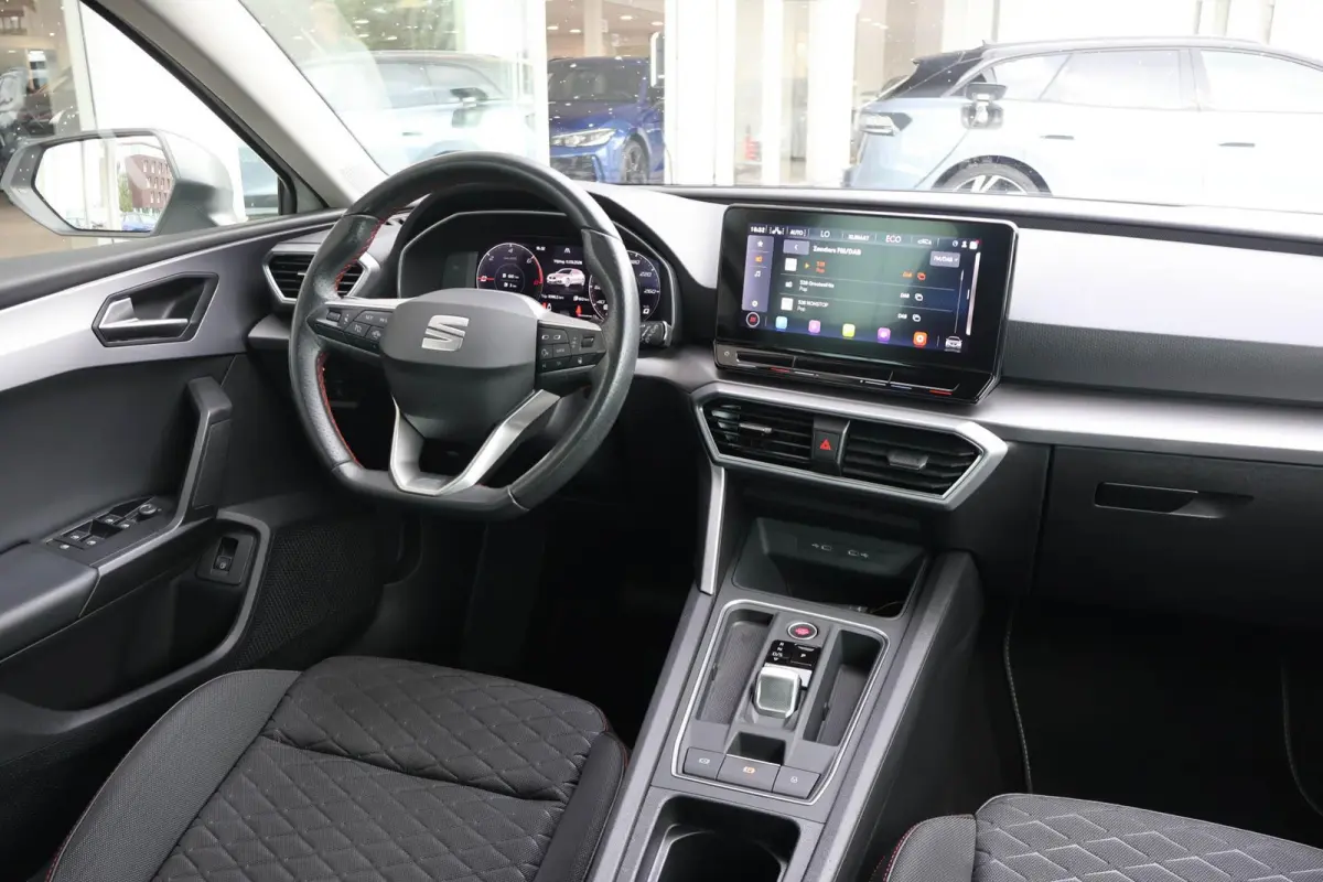 1.4 TSI eHybrid 204pk PHEV FR Business Intense | SoH 94% | Navigatie | PDC | Stuur en Stoelverwarming | Carplay