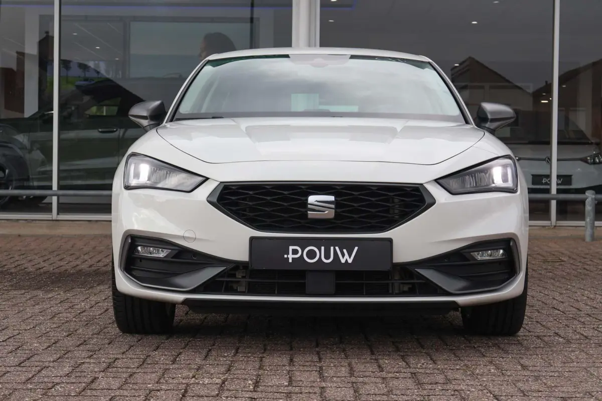 1.4 TSI eHybrid 204pk PHEV FR Business Intense | SoH 94% | Navigatie | PDC | Stuur en Stoelverwarming | Carplay