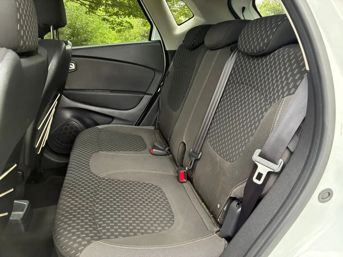 Captur TCe Intens | | Navi + Clima + Cruise nu € 11.975,-!!