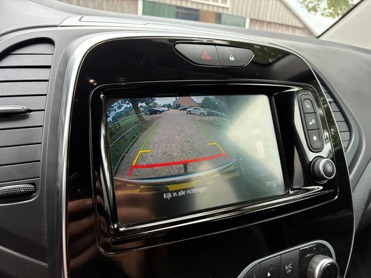 Captur TCe Intens | | Navi + Clima + Cruise nu € 11.975,-!!