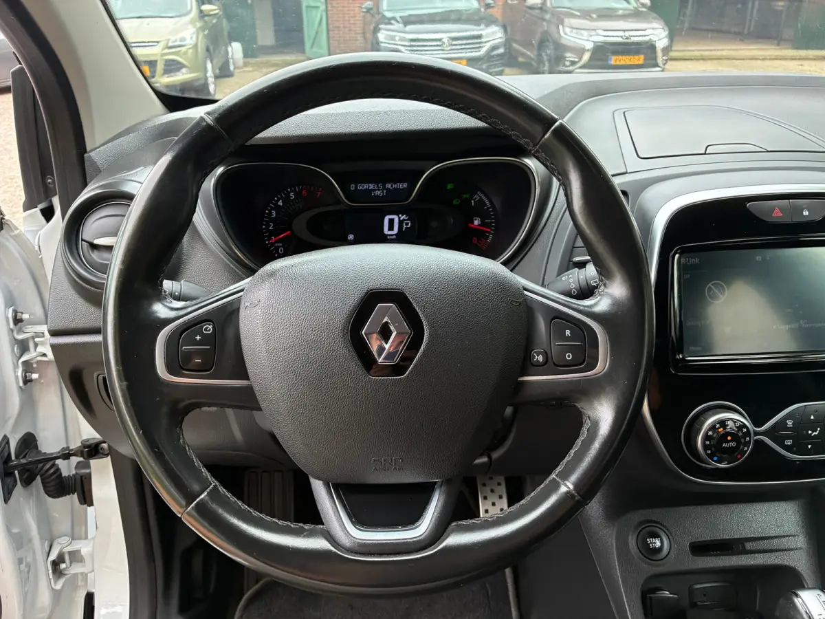 Captur TCe Intens | | Navi + Clima + Cruise nu € 11.975,-!!