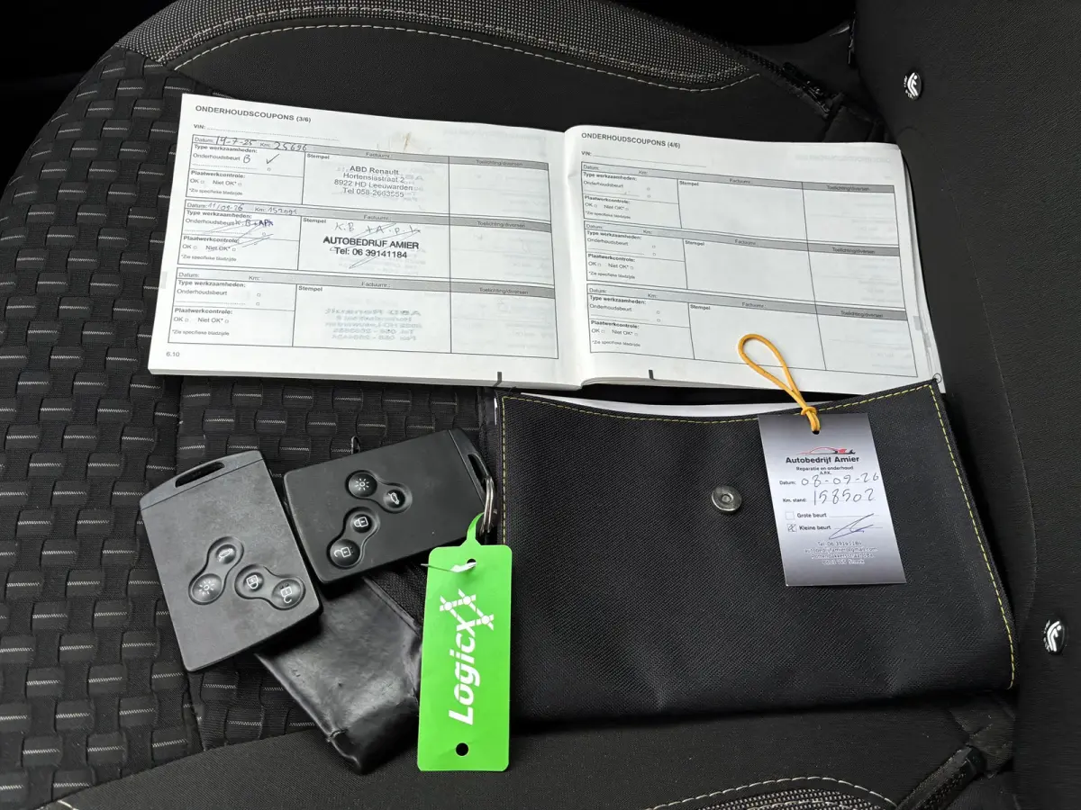 Captur TCe Intens | | Navi + Clima + Cruise nu € 11.975,-!!