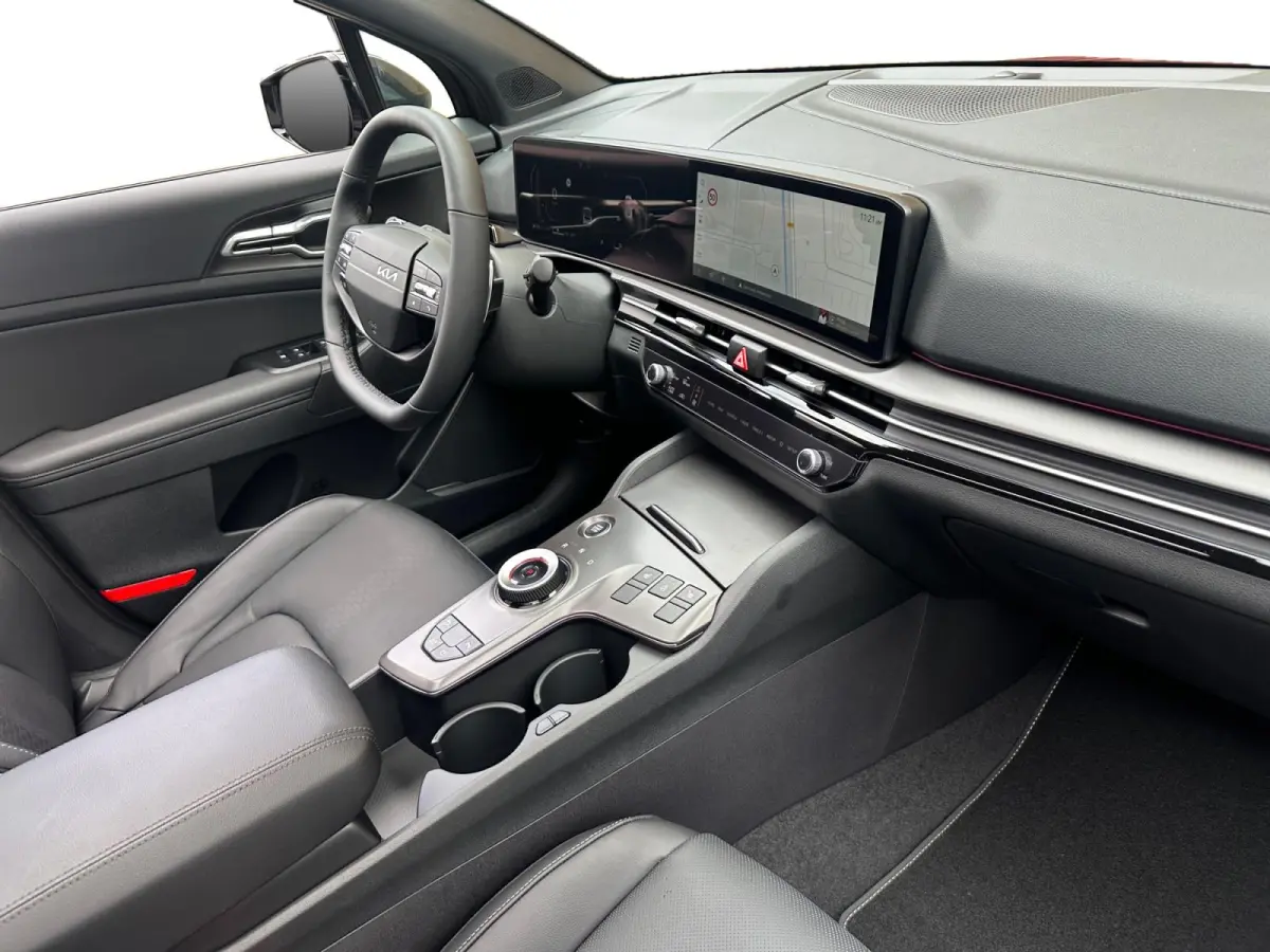 1.6 T-GDi Hybrid Black Edition Advanced | TIJDELIJK ACTIE MODEL| DIRECT LEVERBAAR | 3000,- INRUILVOORDEEL | Panorama Schuif/Kanteldak | Elektrisch verstelbare Stoelen |