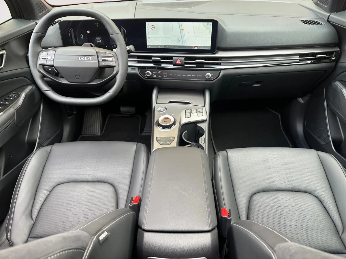 1.6 T-GDi Hybrid Black Edition Advanced | TIJDELIJK ACTIE MODEL| DIRECT LEVERBAAR | 3000,- INRUILVOORDEEL | Panorama Schuif/Kanteldak | Elektrisch verstelbare Stoelen |