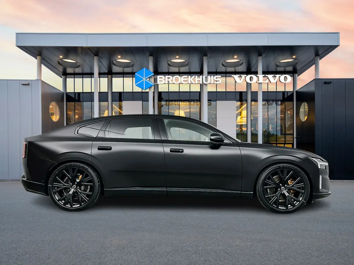 Twin Performance 106kWh Ultra | Full Matt PPF | Heico Spacers & Verlaging | 22" Glossy Black | Polestar effect Remklauwen | Digitale Achteruitkijkspeigel | Luchtvering | B&W | Full options
