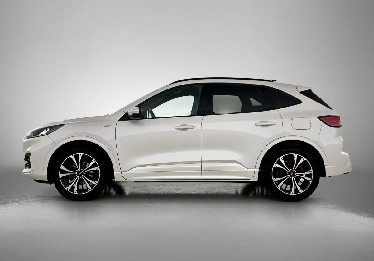 1.5 EcoBoost ST-Line | Trekhaak | Airco | 19 Inch Velgen | Navigatie | Parkeersensoren |
