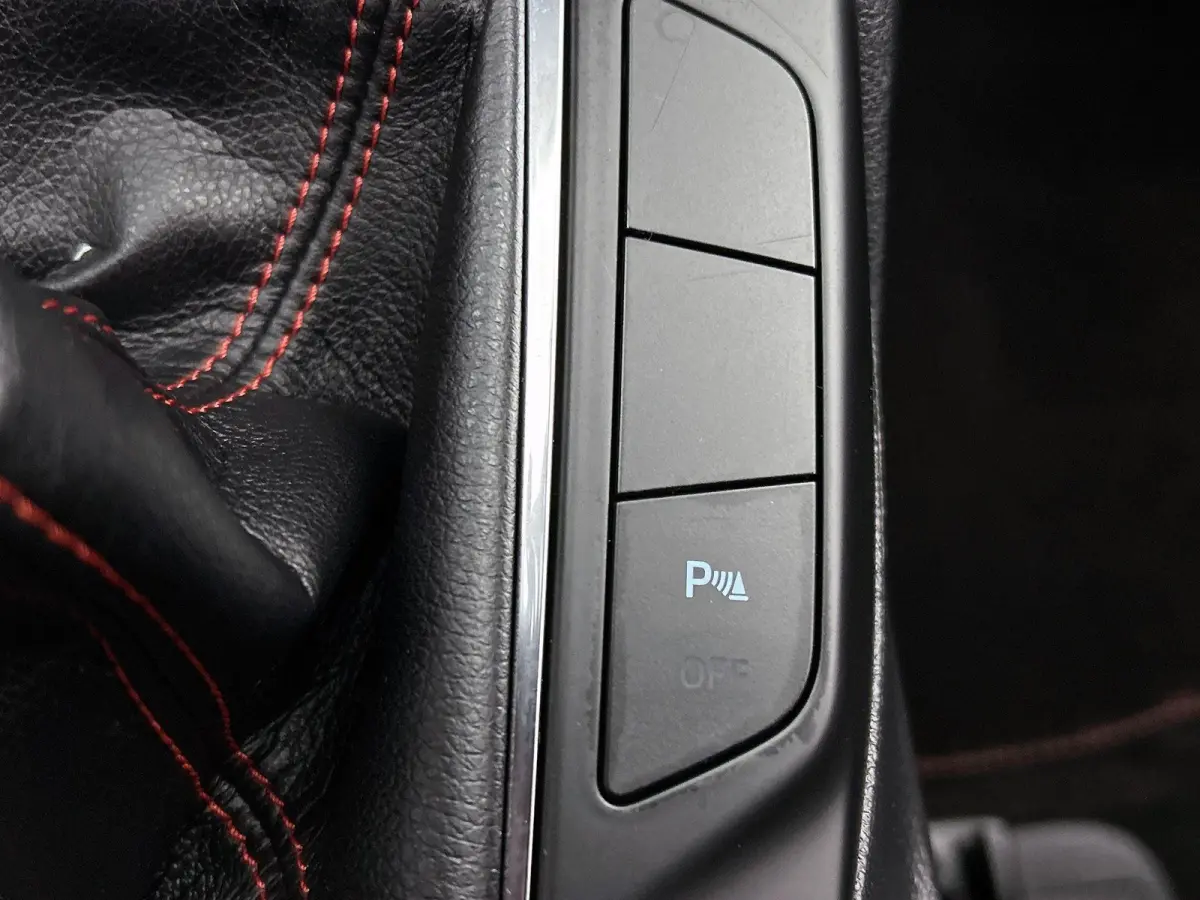 1.5 EcoBoost ST-Line | Trekhaak | Airco | 19 Inch Velgen | Navigatie | Parkeersensoren |