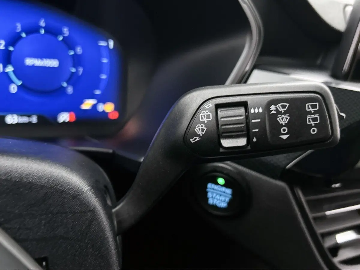 1.5 EcoBoost ST-Line | Trekhaak | Airco | 19 Inch Velgen | Navigatie | Parkeersensoren |