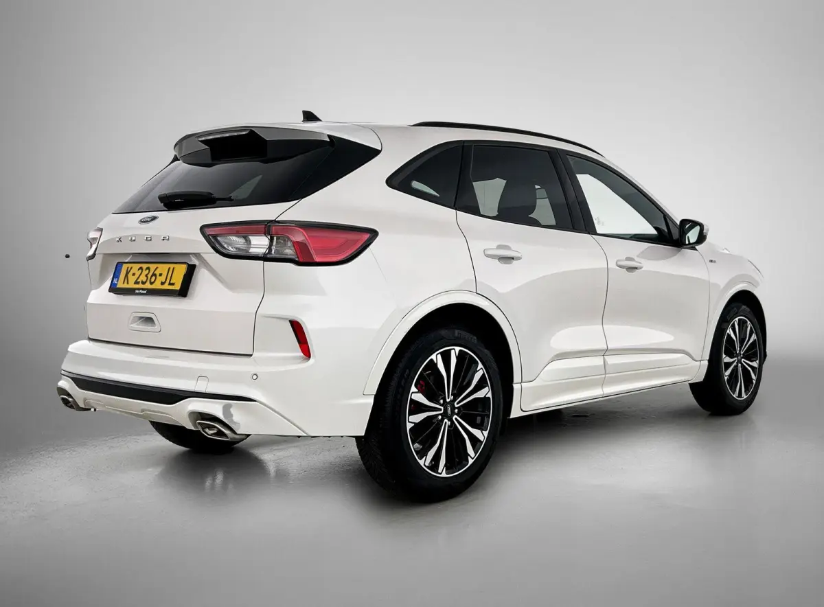 1.5 EcoBoost ST-Line | Trekhaak | Airco | 19 Inch Velgen | Navigatie | Parkeersensoren |