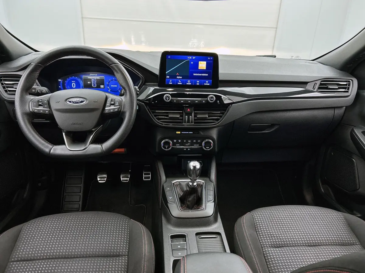 1.5 EcoBoost ST-Line | Trekhaak | Airco | 19 Inch Velgen | Navigatie | Parkeersensoren |