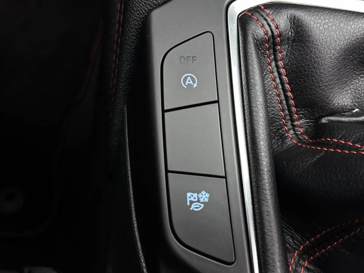 1.5 EcoBoost ST-Line | Trekhaak | Airco | 19 Inch Velgen | Navigatie | Parkeersensoren |