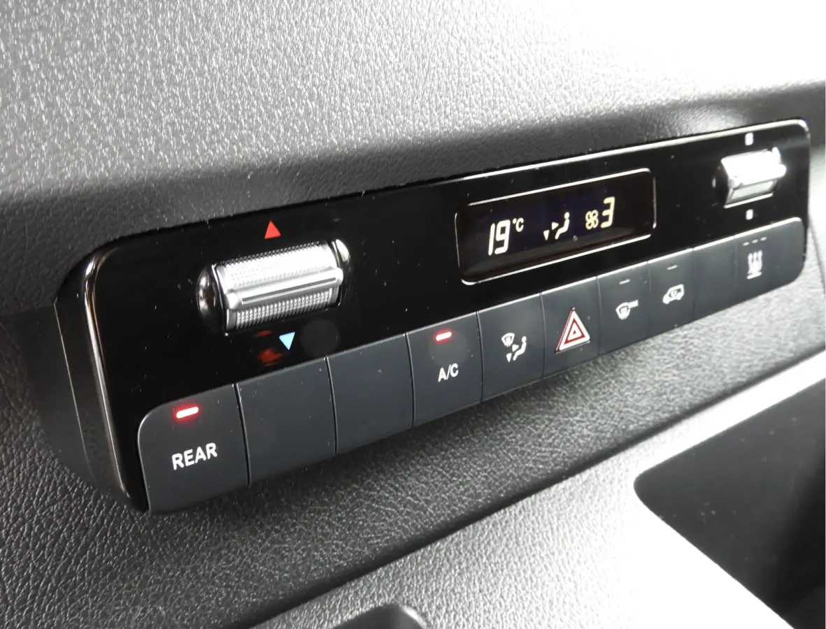 317 1.9 CDI L2H2 RWD AUT | 3.5t TREKHAAK | LED | CRUISE | CAMERA | MBUX