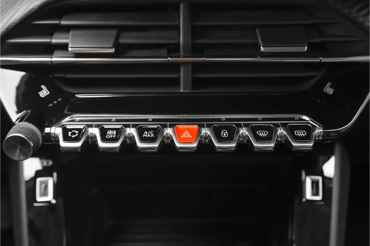 EV Active 50 kWh Climate Stoelverw Camera