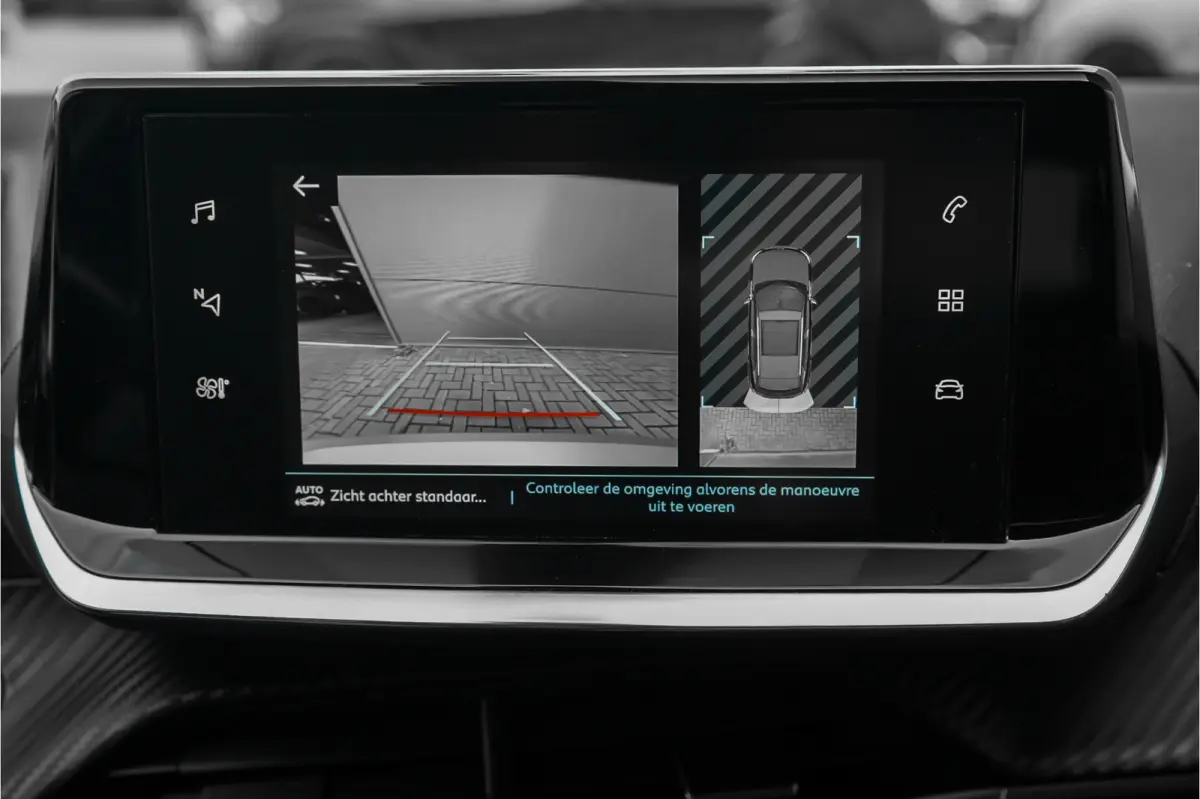 EV Active 50 kWh Climate Stoelverw Camera