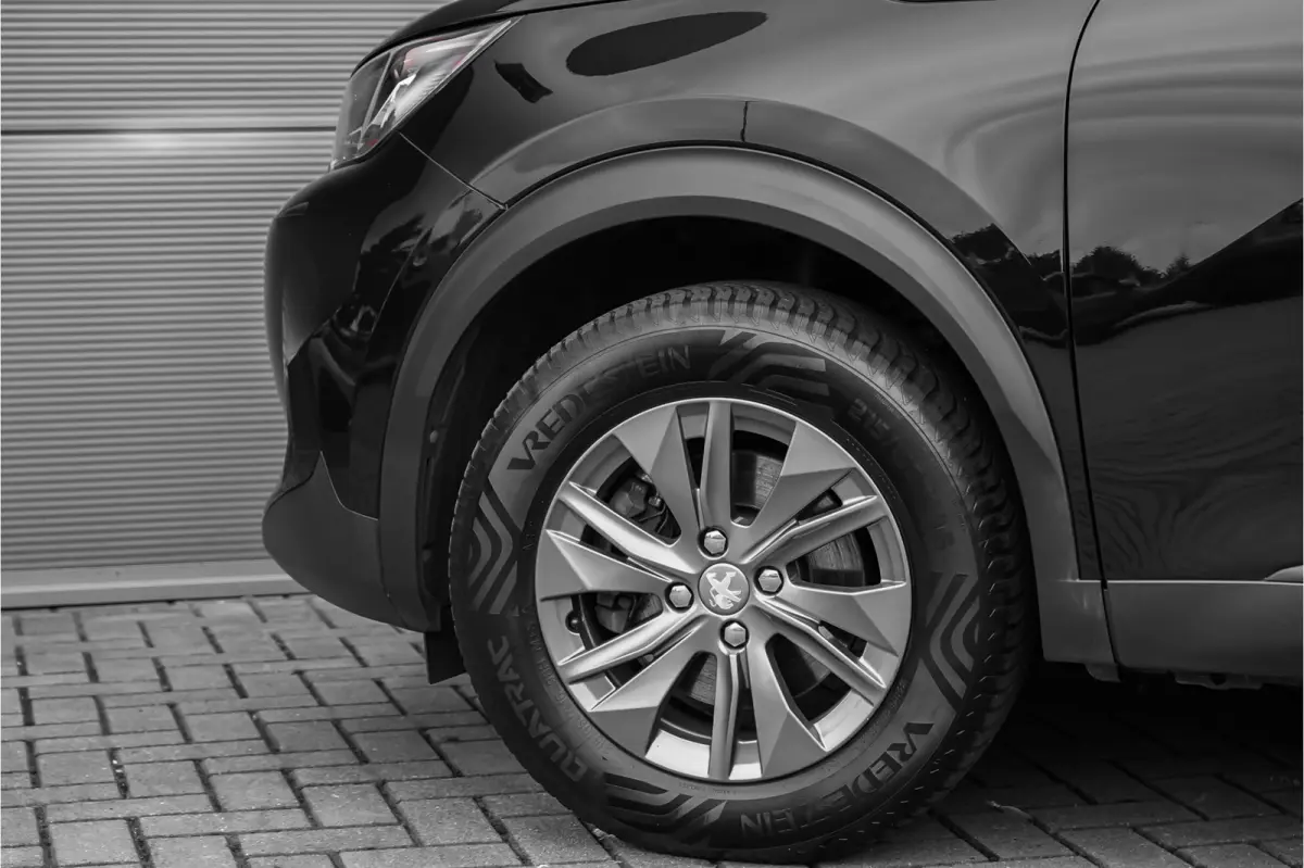 EV Active 50 kWh Climate Stoelverw Camera