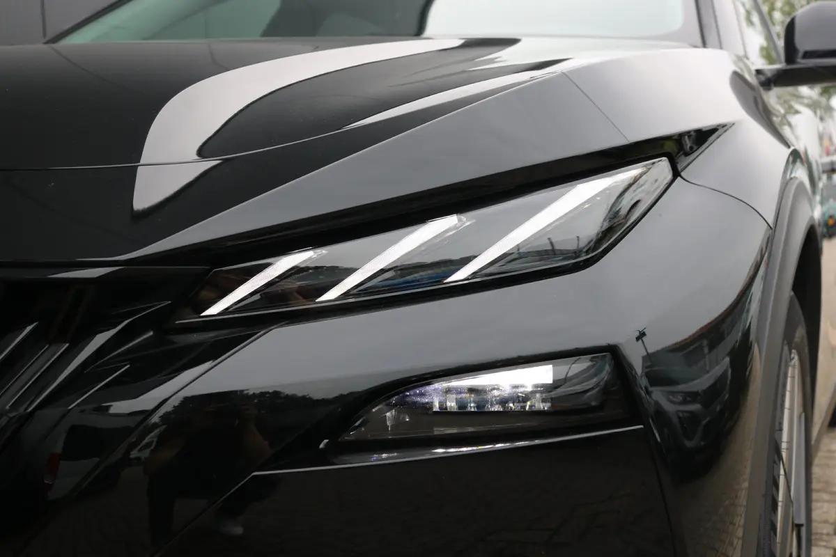 1.2 Allure Hybrid 145 | Navi | Stoel en stuurverwarming | Ad. Cruise control | 19'' LMV | Camera |