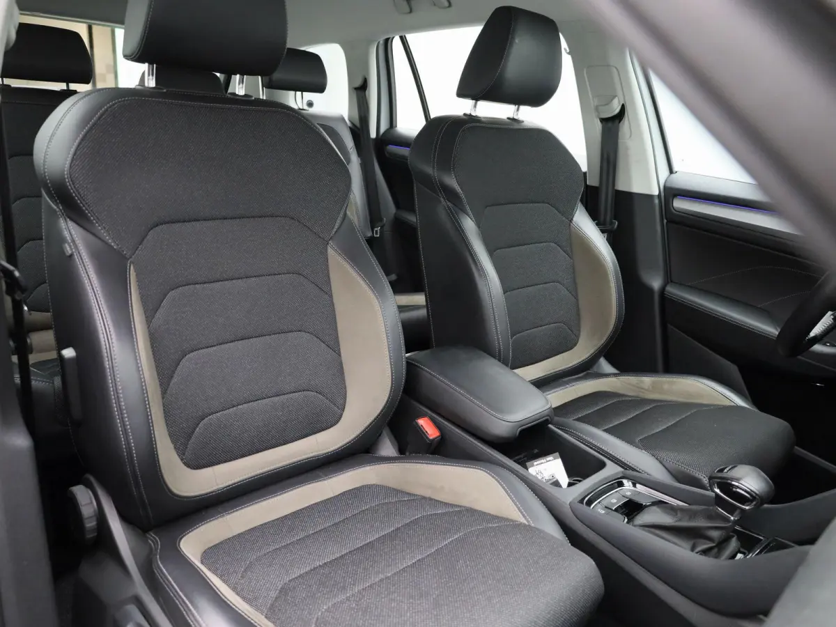 1.5 TSI Business Edition | Apple Carplay / Android Auto | Automaat | Climate Control | Achteruitrijcamera | Trekhaak |