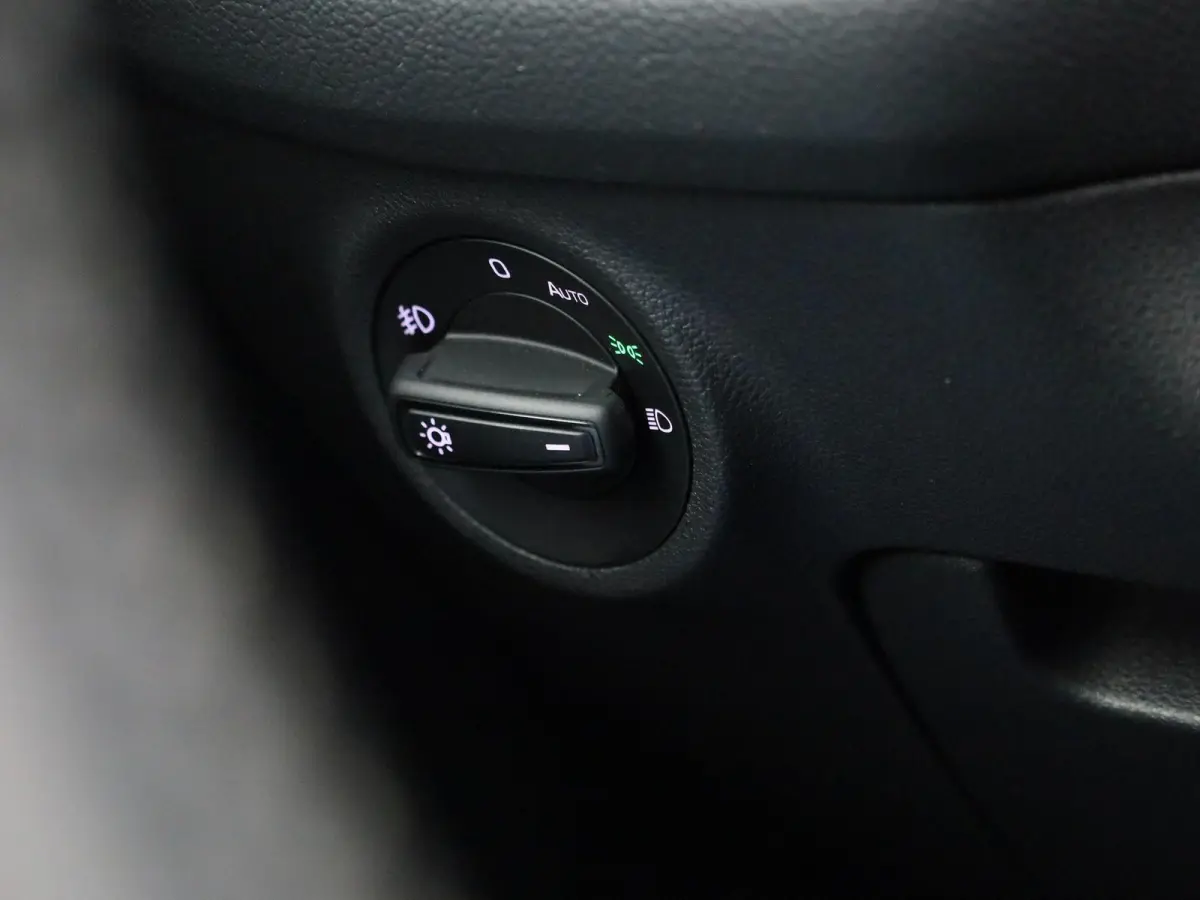 1.5 TSI Business Edition | Apple Carplay / Android Auto | Automaat | Climate Control | Achteruitrijcamera | Trekhaak |