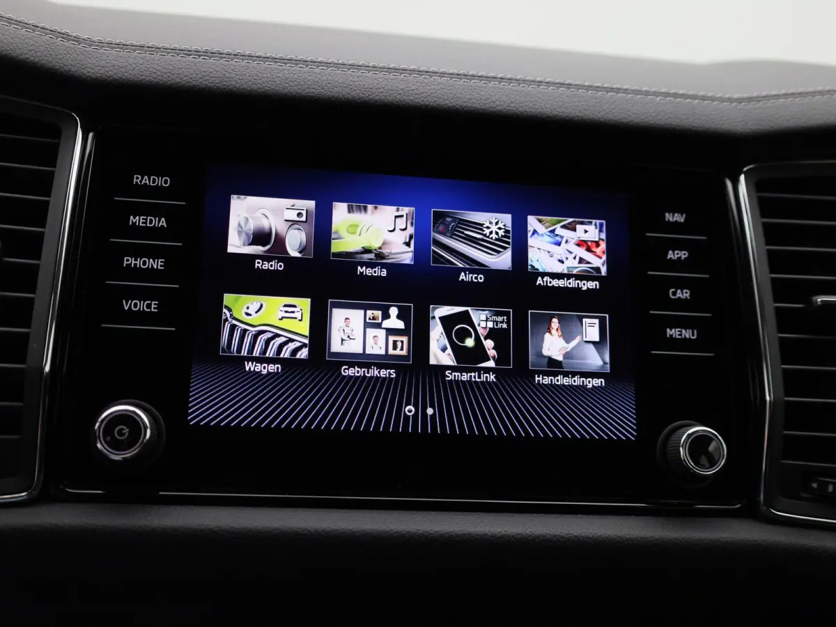 1.5 TSI Business Edition | Apple Carplay / Android Auto | Automaat | Climate Control | Achteruitrijcamera | Trekhaak |