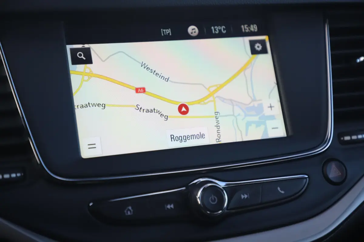 1.2 Edition 110PK 16 inch LMV Navigatie Carplay Android Bluetooth Airco Cruise Parkeersensor
