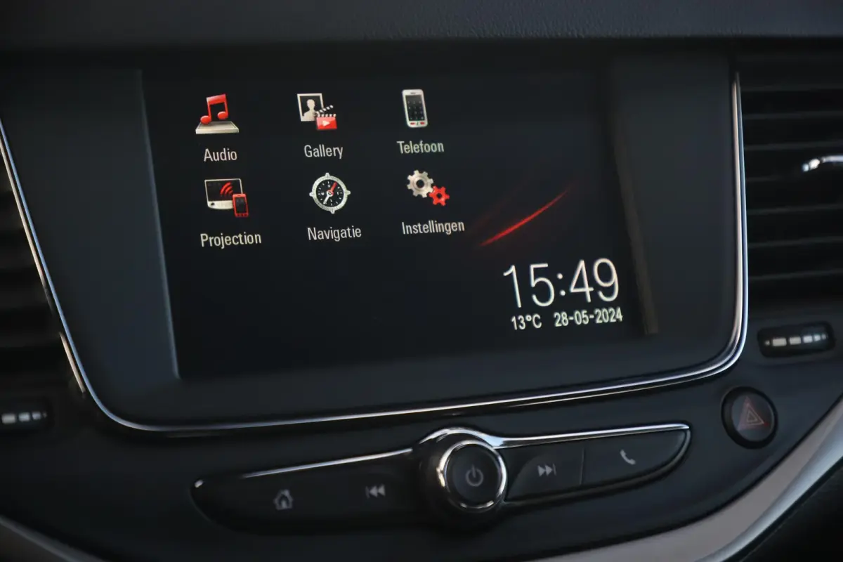 1.2 Edition 110PK 16 inch LMV Navigatie Carplay Android Bluetooth Airco Cruise Parkeersensor