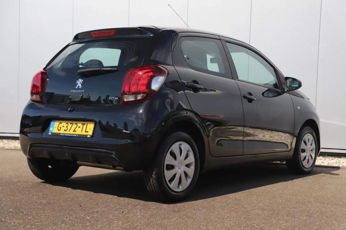1.0 e-VTi Active Airco Radio Bluetooth Elektrische Ramen