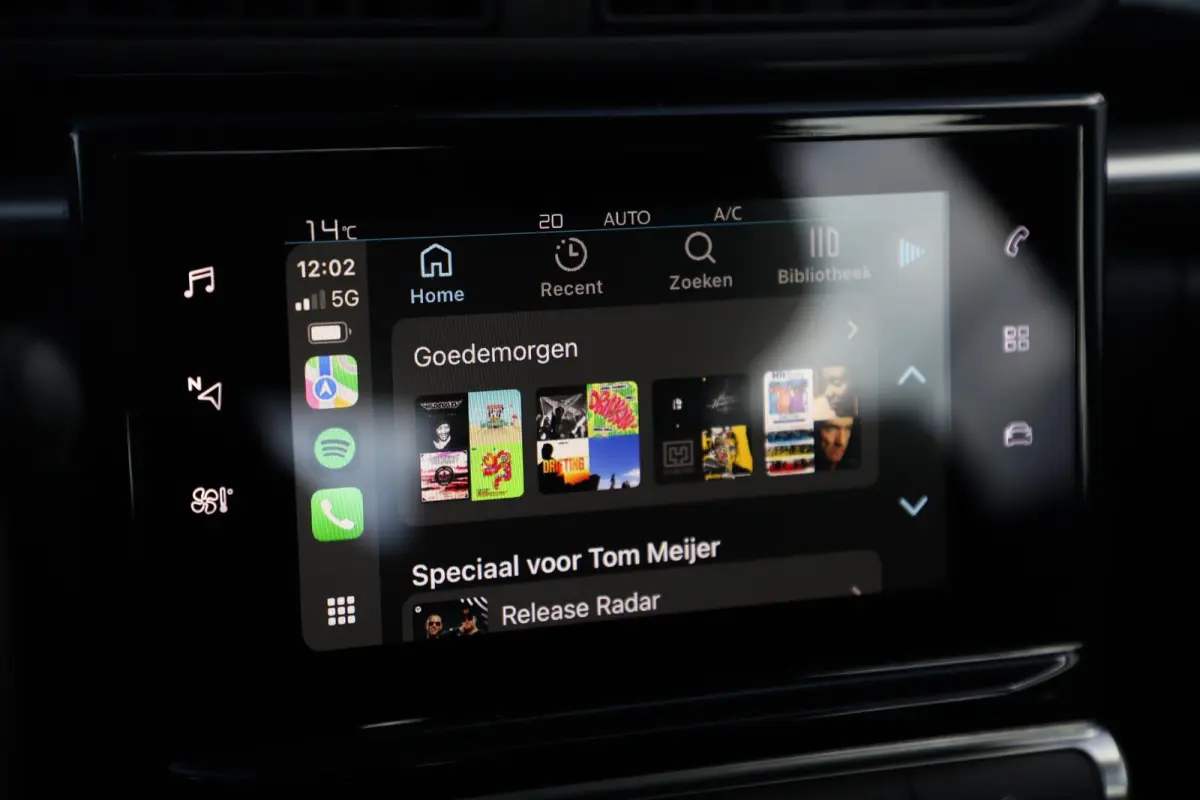 1.2 PureTech Feel Navigatie Carplay Android Climate Cruise Control Parkeersensor Rijstrooksensor