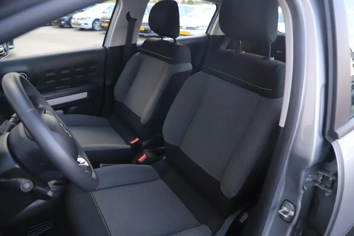 1.2 PureTech Feel Navigatie Carplay Android Climate Cruise Control Parkeersensor Rijstrooksensor