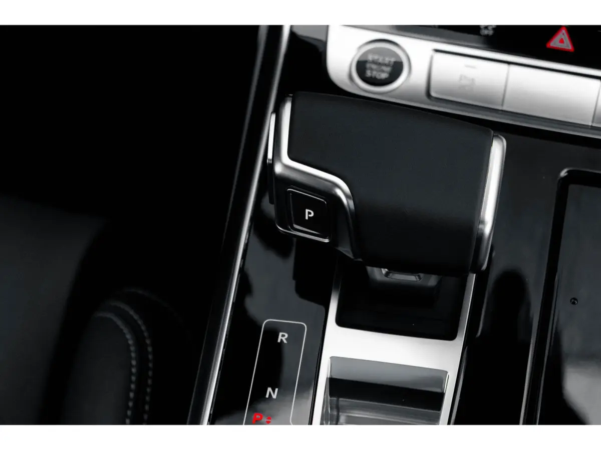 55 TFSI e quattro Pro Line S | Apple Carplay/Android Auto | City-pakket | Electronic climate control