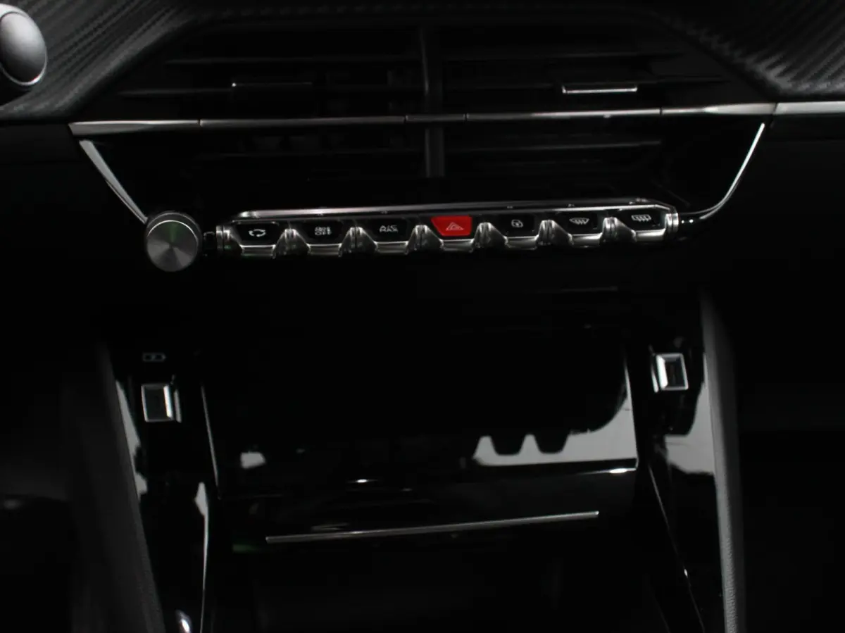 1.2 PureTech 130pk Automaat Allure Navigatie Climate Control Lichtmetalen Velgen Parkeersensoren Cruise Control